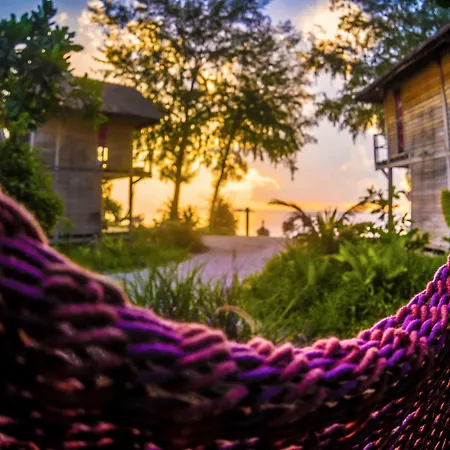 Castaway Resort Koh Lipe-3
