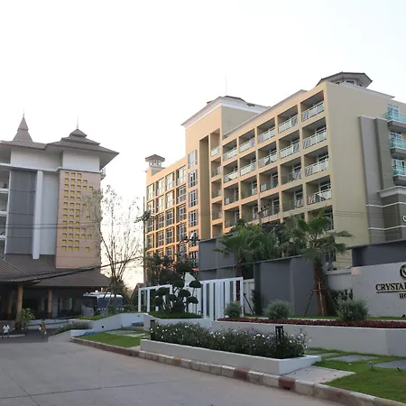 Crystal Palace Luxury Hotel Pattaya-2