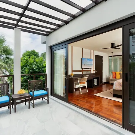 The Rock Hua Hin Beachfront Spa Resort-3