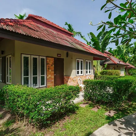 Palm Village-2