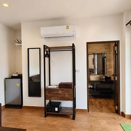 Baan Rim Nam-2