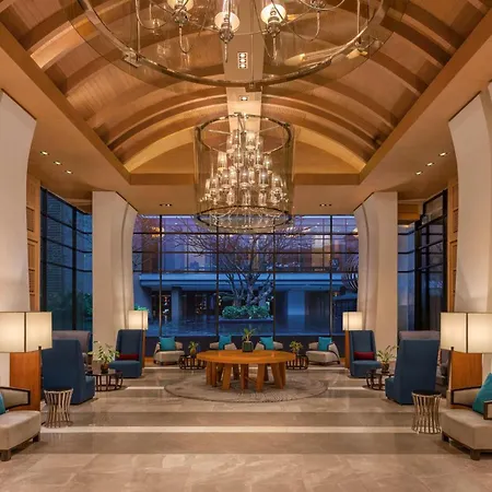 Hilton Bangkok Suvarnabhumi Golf Resort & Spa-3