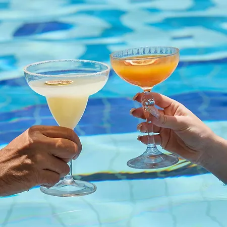 Moevenpick Myth Hotel Patong Phuket-2