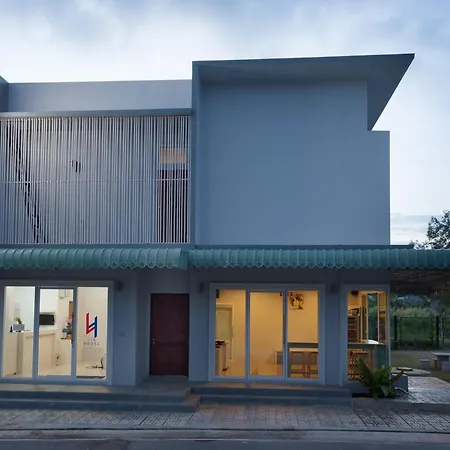 Lin House-3