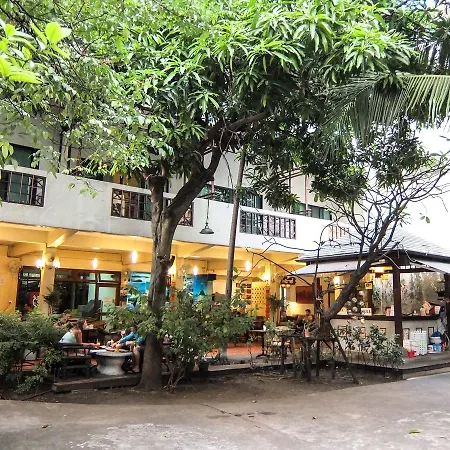 Lamphuhouse Bangkok-3