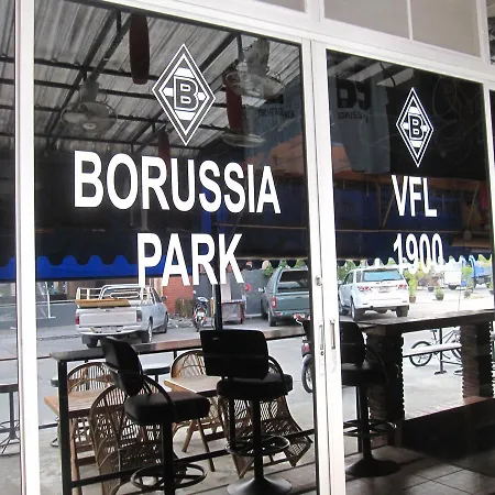 Borussia Park Guesthouse & Restaurant-3