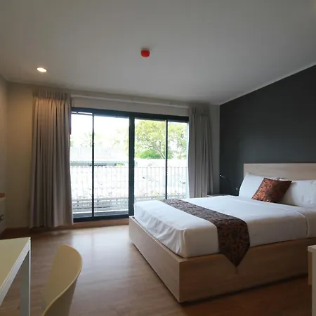 Sereine Sukhumvit 39-2
