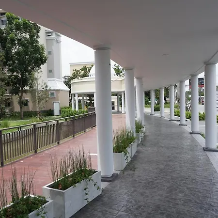 The Green View Hotel-3