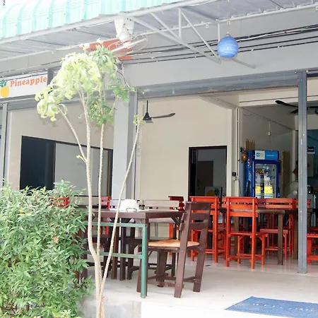 Pineapple Guesthouse-3