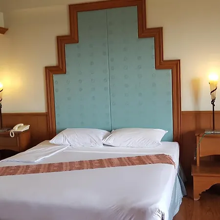 Ban Chiang Hotel-2