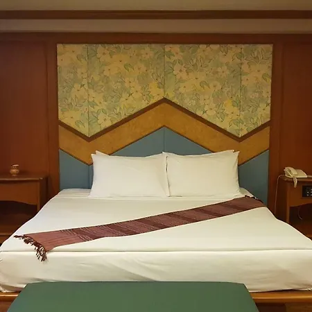 Ban Chiang Hotel-2
