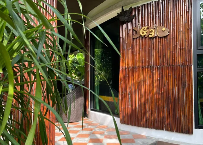 AC 2 Resort Ko Tao