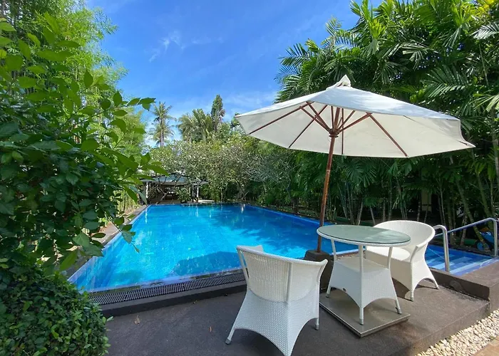 Lokal Phuket "Former K-Hotel" - Sha Extra Plus Patong
