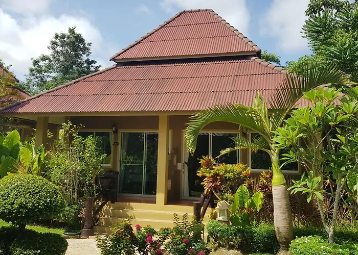 Lanta Castaway Beach Resort Ko Lanta