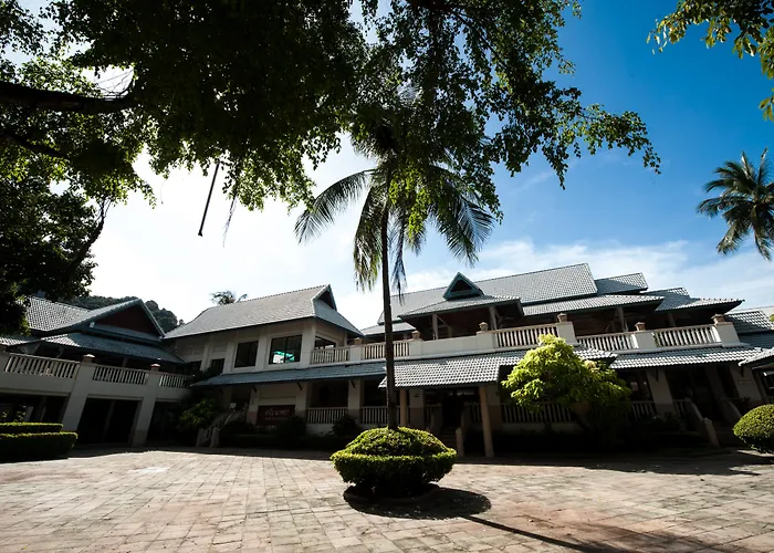 Phi Phi Island Cabana Hotel