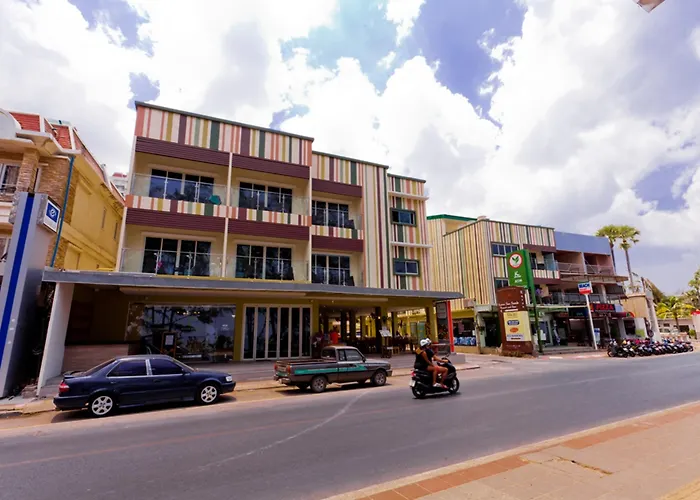 Anda Beachside Hotel Karon