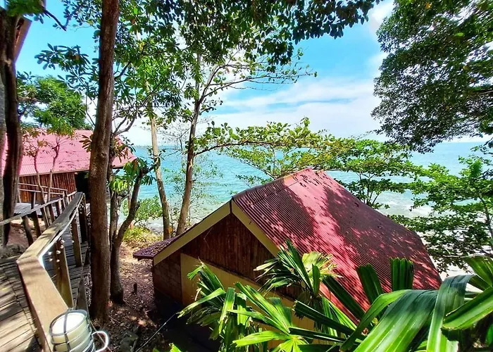 Jungle Hill Beach Bungalow Koh Jum
