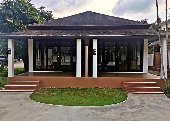 Nana Beach Hotel&Resort
