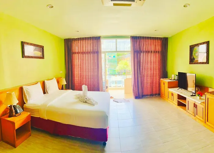 Dome Resort Sha Plus Kata Beach 