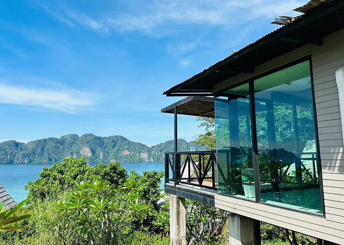 HIP Seaview Resort @ Phi Phi