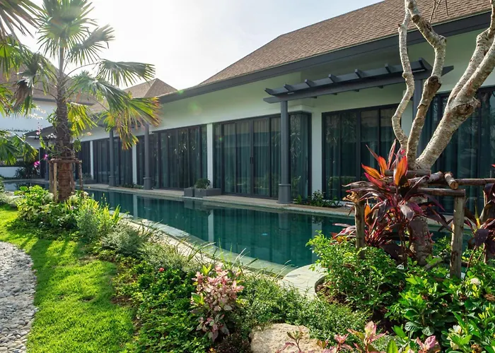 Tajh Pool Villas