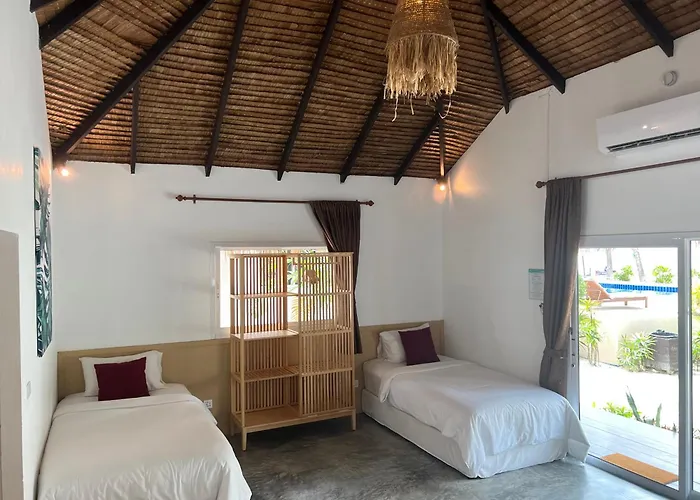 Sarana Bungalows (Adults Only) Baan Tai