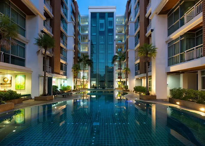 Icheck Inn Residences
