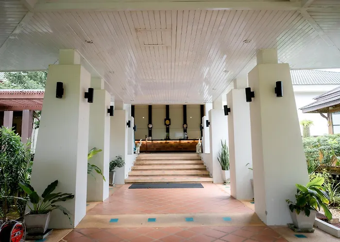 The Nouveau Chumphon Beach Resort And Golf