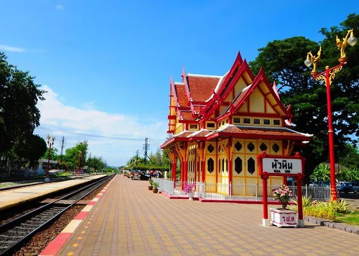B2 Hua Hin Premier Hotel
