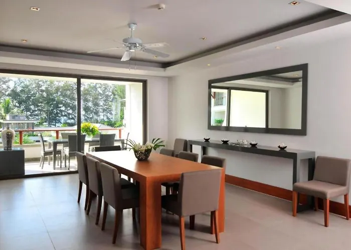 Pearl Of Naithon Hotel