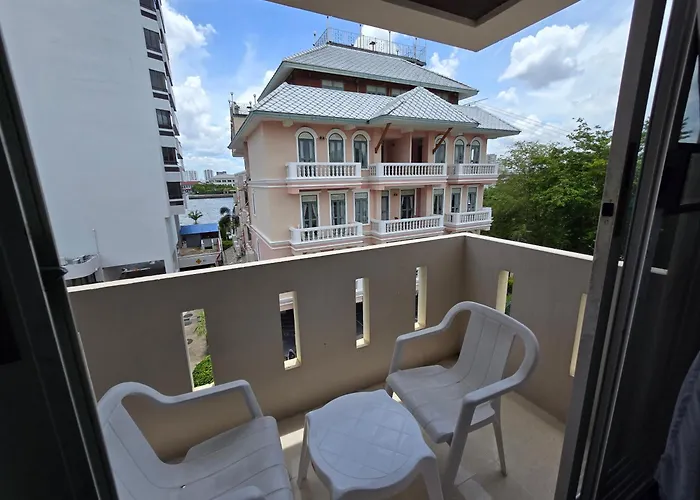 Bella Bella Riverview