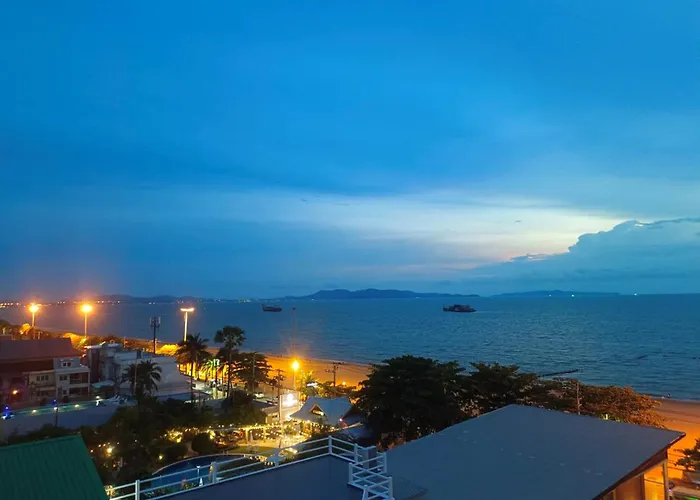Dragon Beach Resort , Jomtien Beach Pattaya