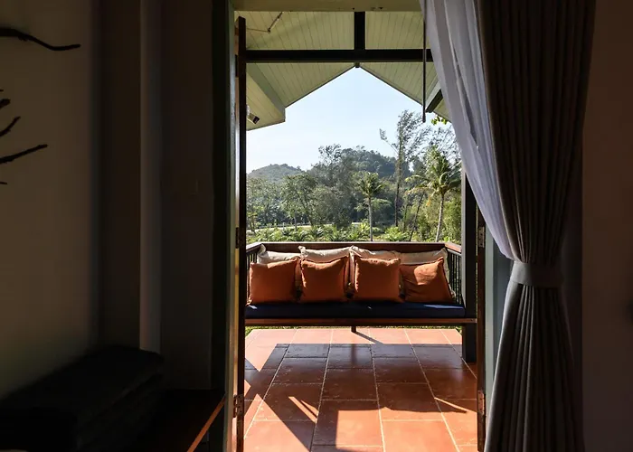 Villa Pateh Trang