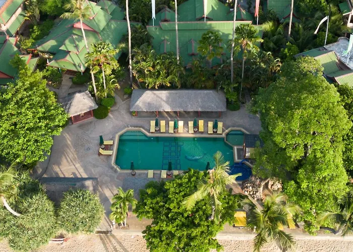 Friendship Beach Resort & Atmanjai Wellness Centre Rawai
