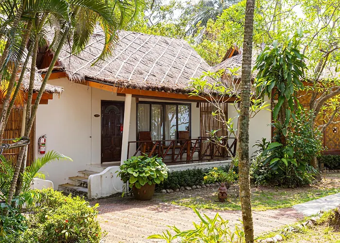 Lipa Lodge Beach Resort Lipa Noi
