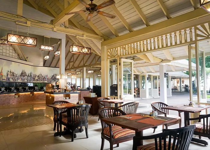Phi Phi Holiday Resort-SHA Extra Plus