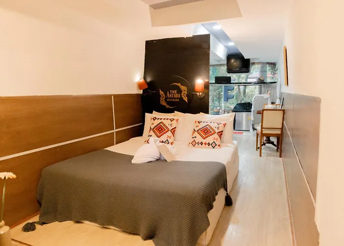 The Antique Riverside Resort