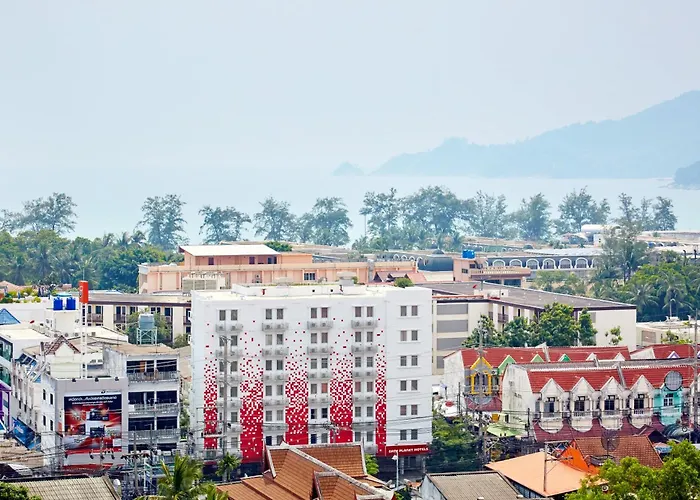 Easy Planet Phuket Patong