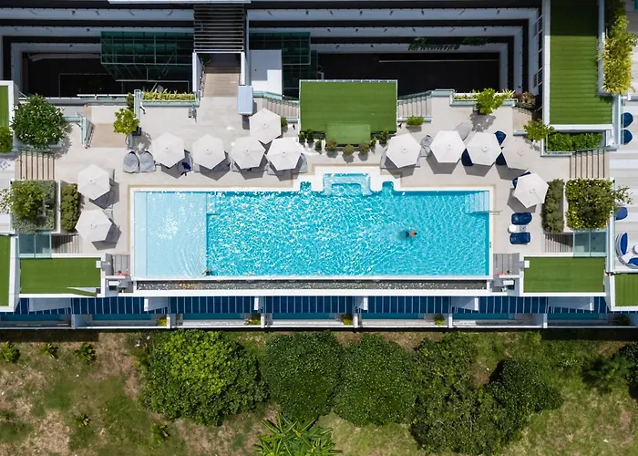 Chalong Marina Bay View Phuket Hotel Rawai