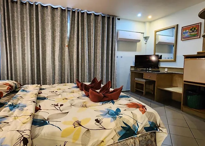 Pension Zum Ross Karon