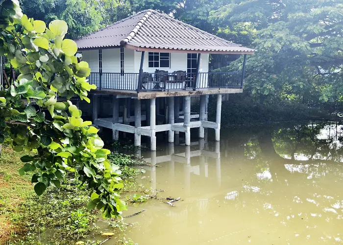Moon River Resort Phimai