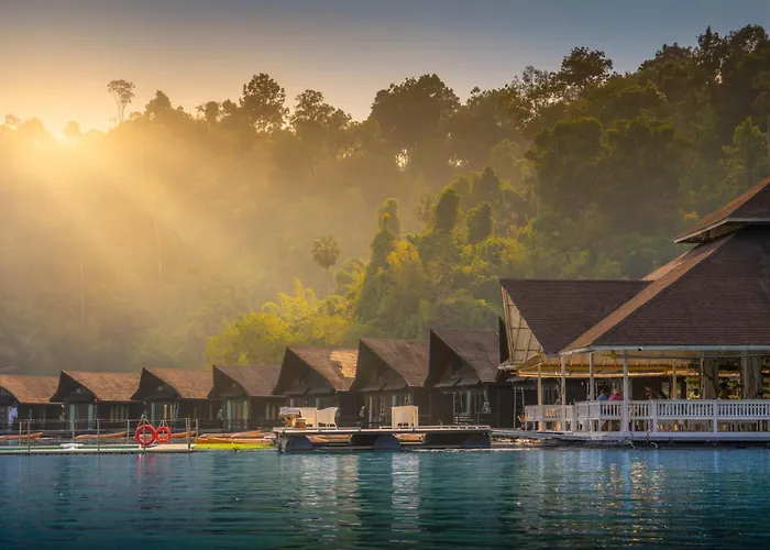 500 Rai Floating Resort