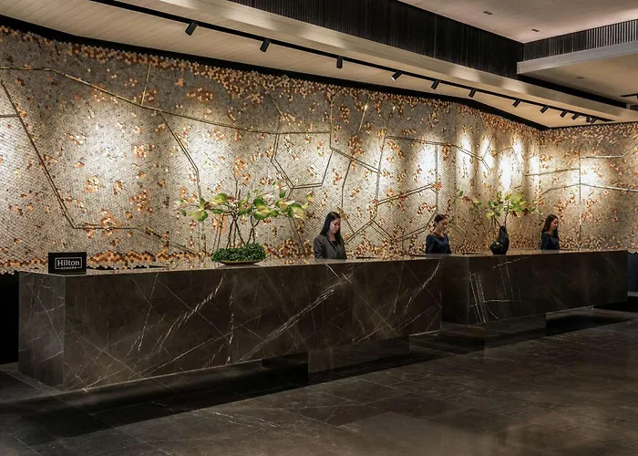 Doubletree By Hilton Bangkok Ploenchit