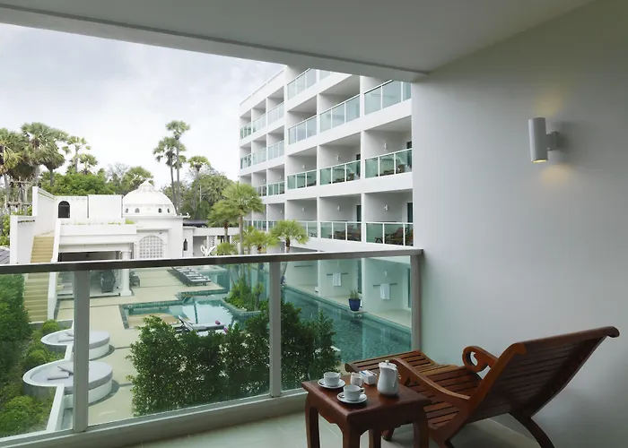 Chanalai Romantica Resort - Adults Only, Kata Beach