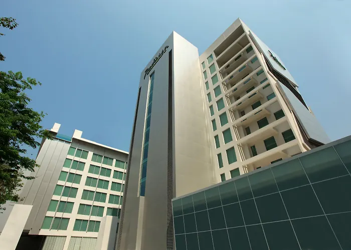 Radisson Suites Bangkok Sukhumvit