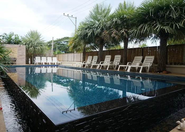 Smile Hua-Hin Resort - Sha Plus Hua Hin