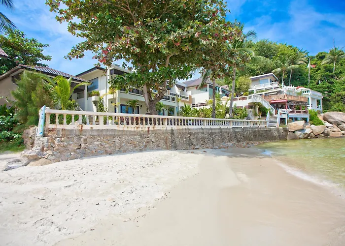 Crystal Bay Beach Resort Lamai Beach 