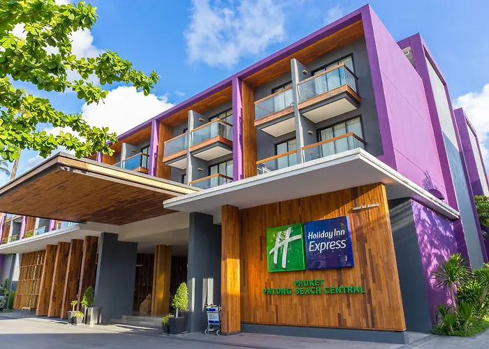 Holiday Inn Express Phuket Patong Beach Central By Ihg