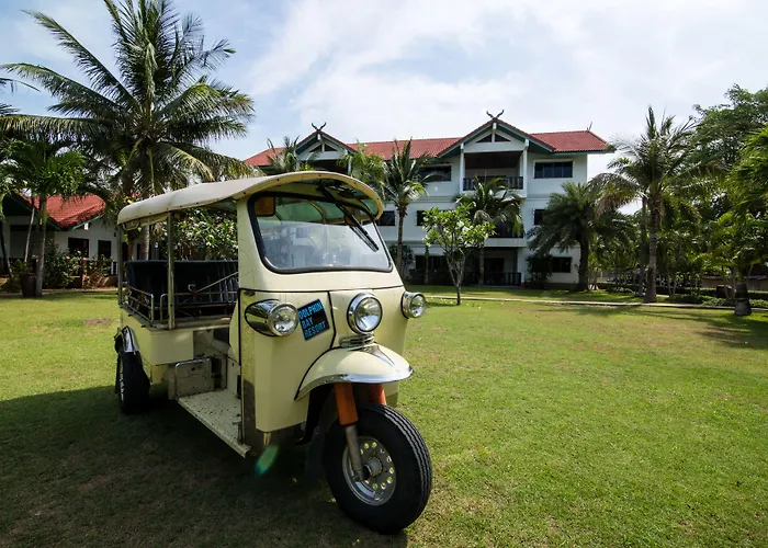 Dolphin Bay Beach Resort Sam Roi Yot