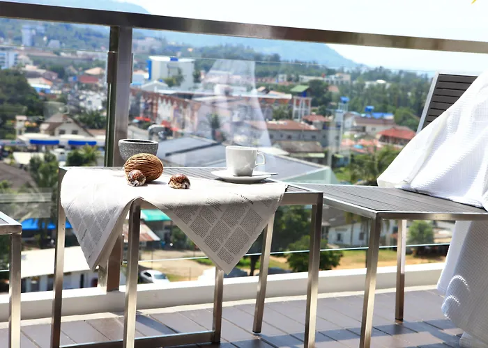 Lae Lay Suites Karon